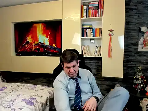 Snapshot of SpartacusDaddy48 chatting on February 2026 04:08:01 AM SpartacusDaddy48 online show from February 2026 04:08:01 AM