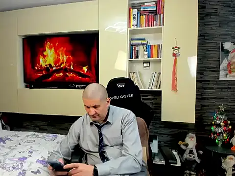 Snapshot of SpartacusDaddy48 chatting on February 2026 04:14:02 PM SpartacusDaddy48 online show from February 2026 04:14:02 PM