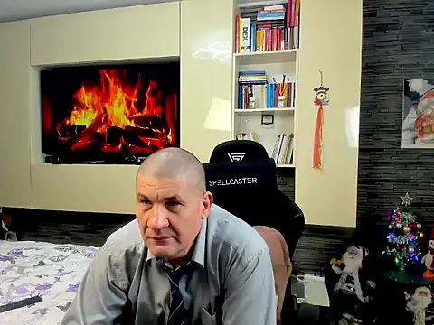 Snapshot of SpartacusDaddy48 chatting on February 2026 05:19:01 PM SpartacusDaddy48 online show from February 2026 05:19:01 PM