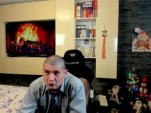 Snapshot of SpartacusDaddy48 chatting on February 2026 03:47:01 AM SpartacusDaddy48 online show from February 2026 03:47:01 AM