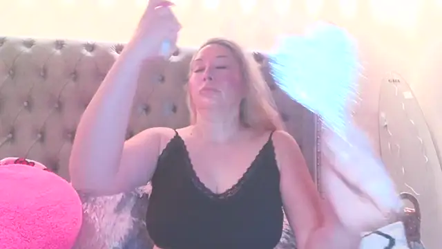 BigBoobsBlair online show from May 2026 07:33:01 PM