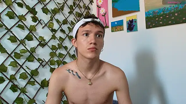 Snapshot of Patrick_phoenix chatting on September 2025 03:02:01 PM Patrick phoenix online show from September 2025 03:02:01 PM