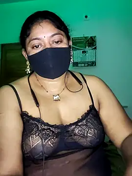 Snapshot of Telugu--Nadhini143 chatting on October 2025 04:18:02 AM Telugu--Nadhini143 online show from October 2025 04:18:02 AM