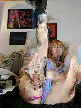 Snapshot of Lilith_LeStrange666 chatting on November 2025 07:41:02 AM Lilith LeStrange666 online show from November 2025 07:41:02 AM