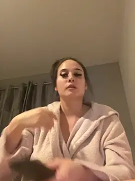 LollyLove  online show from February 2026 09:11:02 PM