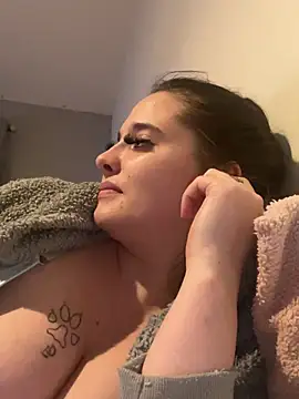 LollyLove  online show from March 2026 08:11:01 PM