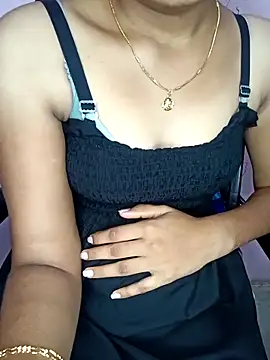 Snapshot of Nidhi_lovely chatting on October 2025 05:50:01 AM Nidhi lovely online show from October 2025 05:50:01 AM