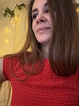 LucieMack online show from April 2026 07:29:01 PM