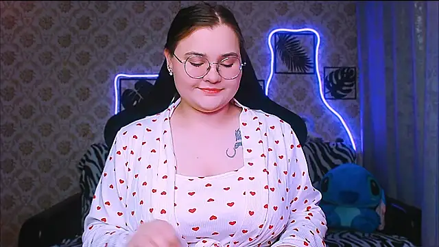 InLoveWithLife26 online show from November 2025 07:21:02 AM