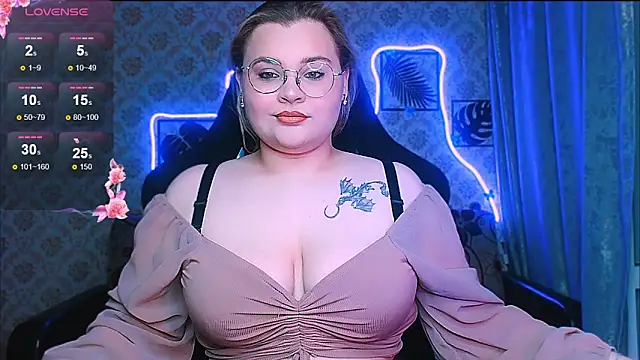 InLoveWithLife26 online show from May 2026 07:55:02 PM