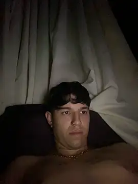 Snapshot of mavis21xxx chatting on December 2025 06:32:01 AM mavis21xxx online show from December 2025 06:32:01 AM