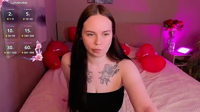 Snapshot of Alice_Moondark chatting on February 2026 08:38:02 PM Alice Moondark online show from February 2026 08:38:02 PM