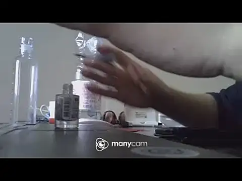 Snapshot of ITALIANASISIXX chatting on February 2025 11:32:02 AM ITALIANASISIXX online show from February 2025 11:32:02 AM