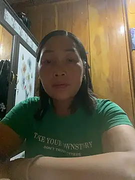 Snapshot of Lai005 chatting on September 2025 02:52:02 PM Lai005 online show from September 2025 02:52:02 PM