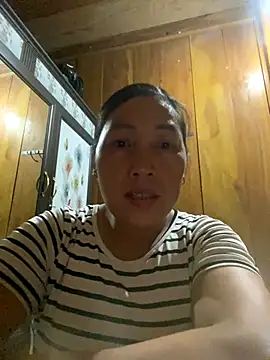 Snapshot of Lai005 chatting on September 2025 02:43:01 PM Lai005 online show from September 2025 02:43:01 PM