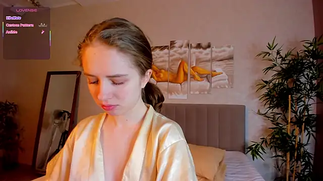 Camilla Kelly online show from February 2026 01:17:01 AM