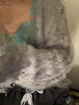 Snapshot of _Maya_zaidi_ chatting on January 2026 04:09:01 PM Maya zaidi online show from January 2026 04:09:01 PM