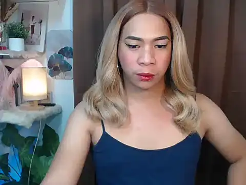 Snapshot of Ursexy_ngaw chatting on February 2026 08:35:01 PM Ursexy ngaw online show from February 2026 08:35:01 PM