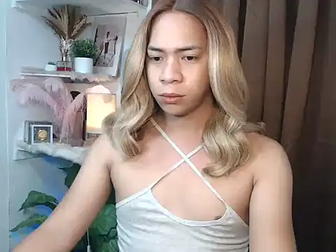 Snapshot of Ursexy_ngaw chatting on February 2026 09:44:02 PM Ursexy ngaw online show from February 2026 09:44:02 PM