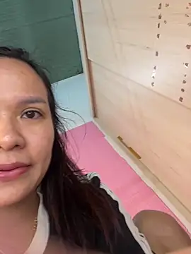 Rose 194 online show from February 2026 03:48:01 AM