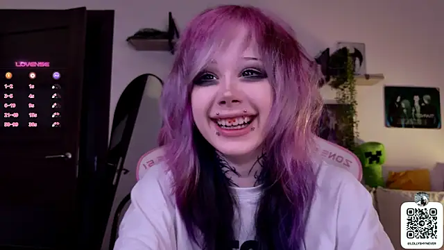 Lollyshy online show from September 2025 11:55:02 AM