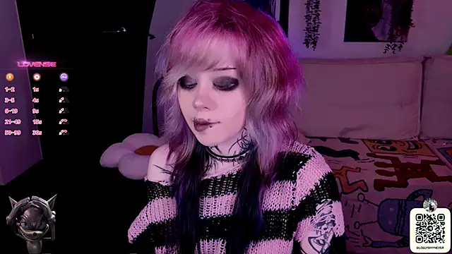 Lollyshy online show from October 2025 01:00:02 PM