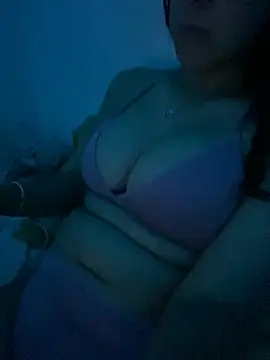 Snapshot of lavagirl69 chatting on October 2025 03:36:02 AM lavagirl69 online show from October 2025 03:36:02 AM