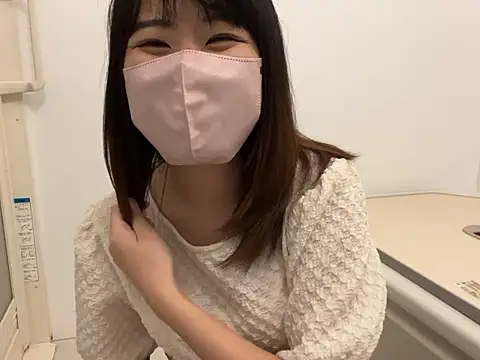 Snapshot of sora_033 chatting on September 2025 04:19:01 PM sora 033 online show from September 2025 04:19:01 PM