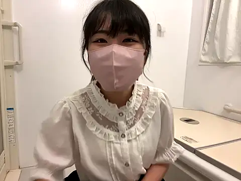 Snapshot of sora_033 chatting on September 2025 03:14:01 PM sora 033 online show from September 2025 03:14:01 PM