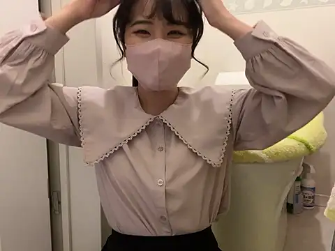 Snapshot of sora_033 chatting on October 2025 03:23:02 PM sora 033 online show from October 2025 03:23:02 PM