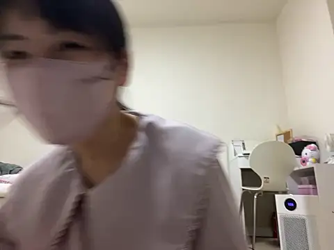 Snapshot of sora_033 chatting on March 2026 04:24:02 PM sora 033 online show from March 2026 04:24:02 PM