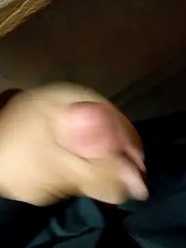 Yona-67 online show from November 2025 01:05:01 AM