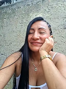 Snapshot of maturexxxnaughty chatting on November 2025 12:17:01 PM maturexxxnaughty online show from November 2025 12:17:01 PM