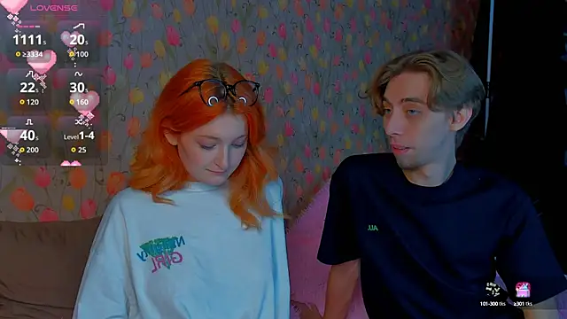 Snapshot of Squirrel_Bunny chatting on October 2025 04:15:02 PM Squirrel Bunny online show from October 2025 04:15:02 PM