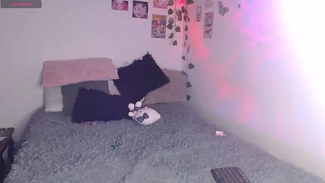 Snapshot of Angela_elliss1 chatting on September 2025 11:16:01 PM Angela elliss1 online show from September 2025 11:16:01 PM