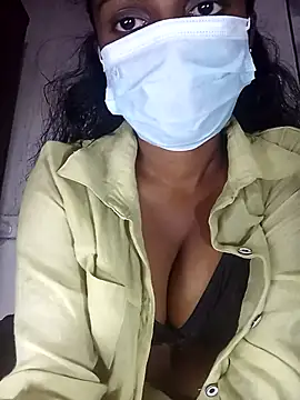 Snapshot of MickMicky chatting on October 2025 01:35:01 AM MickMicky online show from October 2025 01:35:01 AM