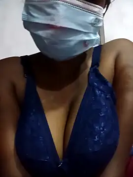 MickMicky online show from February 2026 05:33:01 PM