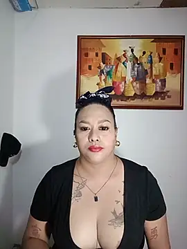 EmmaKantutera online show from August 2026 03:30:02 AM