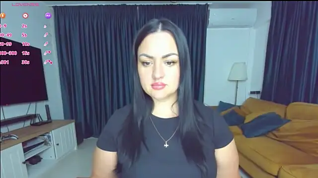 Snapshot of AliTemptress chatting on September 2025 08:11:02 PM AliTemptress online show from September 2025 08:11:02 PM