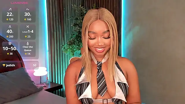 Snapshot of alisonn_moon chatting on November 2025 11:26:01 PM alisonn moon online show from November 2025 11:26:01 PM