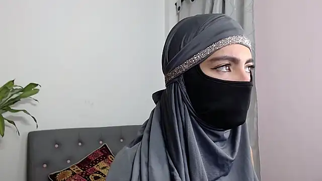 jade nassar online show from September 2025 10:37:01 PM