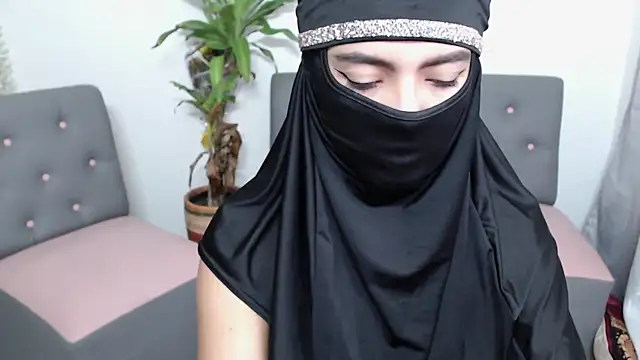 jade nassar online show from October 2025 07:31:01 PM