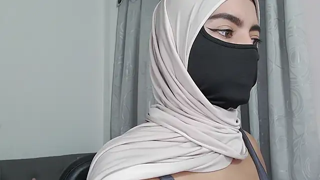 jade nassar online show from November 2025 09:03:02 PM