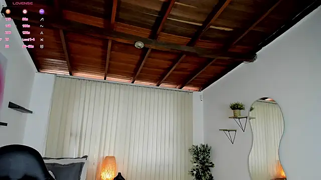 Miin yuna online show from March 2026 01:39:01 PM