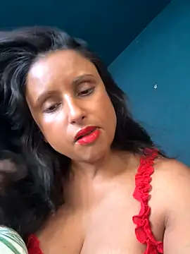 Angelaarayexx online show from October 2025 12:28:01 PM