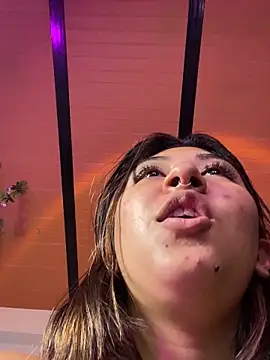 Snapshot of emilysofiia chatting on September 2025 08:36:02 PM emilysofiia online show from September 2025 08:36:02 PM