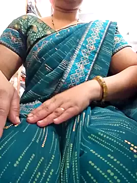 indianhotwife639 online show from April 2026 05:32:02 AM