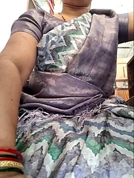indianhotwife639 online show from May 2026 06:42:01 AM