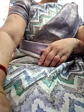indianhotwife639 online show from May 2026 06:18:01 AM
