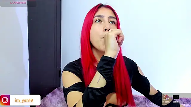 Snapshot of adahraa_younng chatting on December 2025 09:11:02 PM adahraa younng online show from December 2025 09:11:02 PM